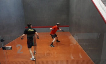 Titles regained and retained at the Vintage Championships